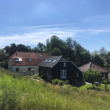 Het Spoel - The Black Barn Кулемборг Экстерьер фото