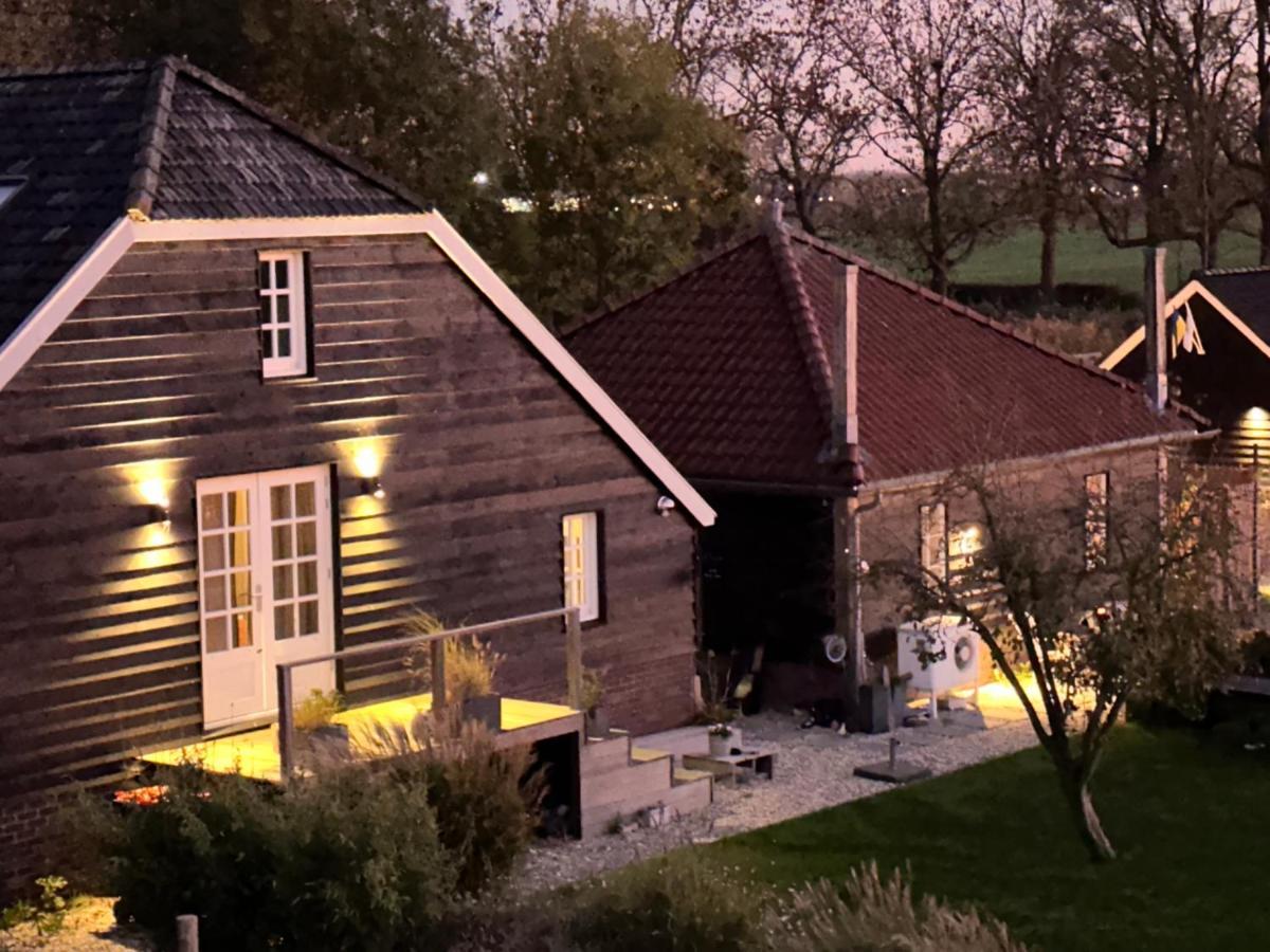 Het Spoel - The Black Barn Кулемборг Экстерьер фото